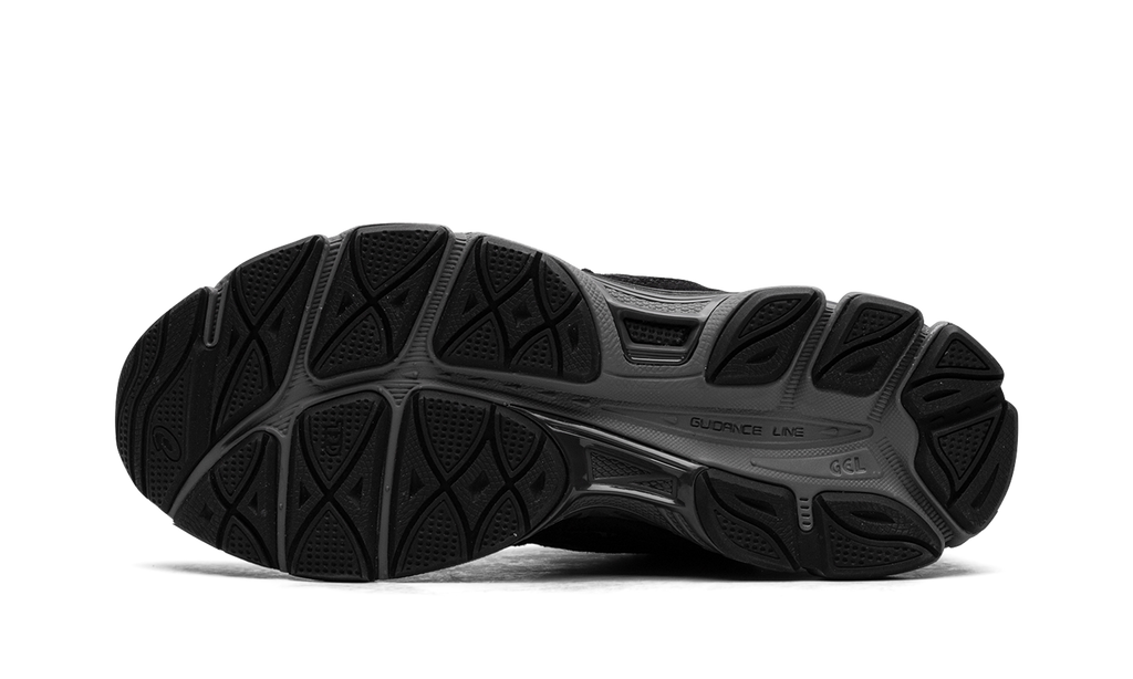 Stadium GoodsMensShoesAsicsGEL NYC "Graphite Grey Black" 1201A789 020