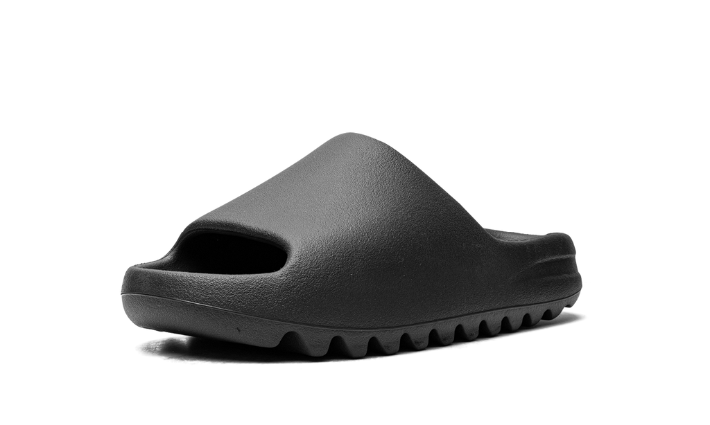 Stadium GoodsMensShoesYeezyYeezy Slide "Onyx 2022/2023" HQ6448