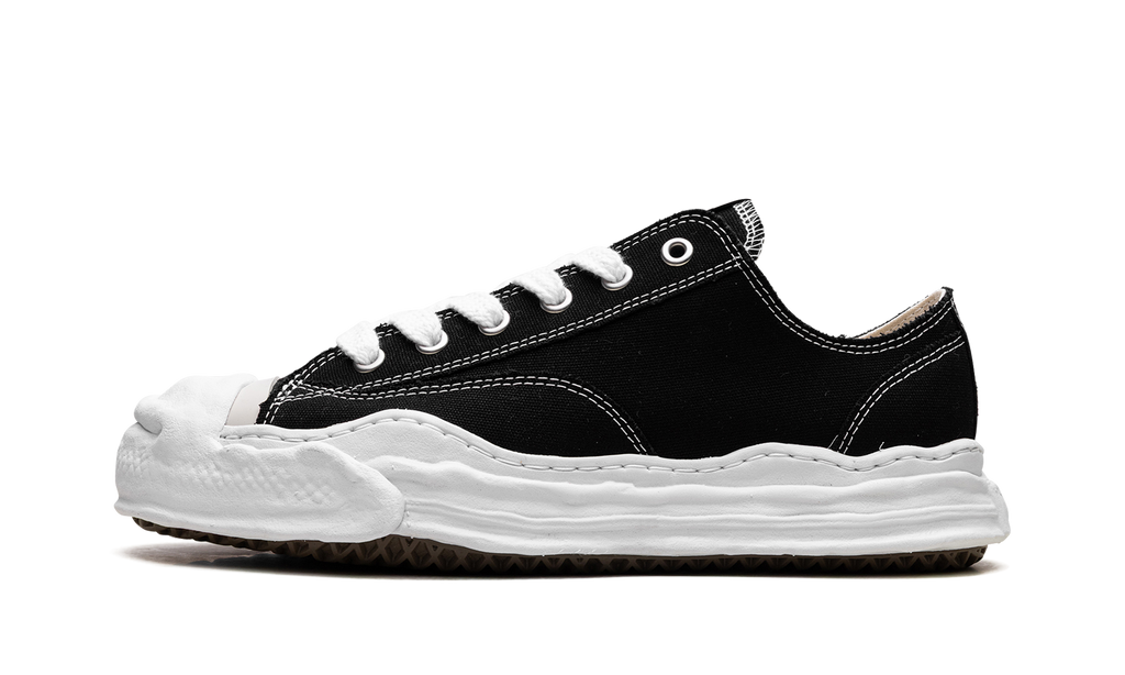 Stadium GoodsMensShoesMaison Mihara YasuhiroHank OG Sole Canvas Low "Black / White" A05FW702 BLK